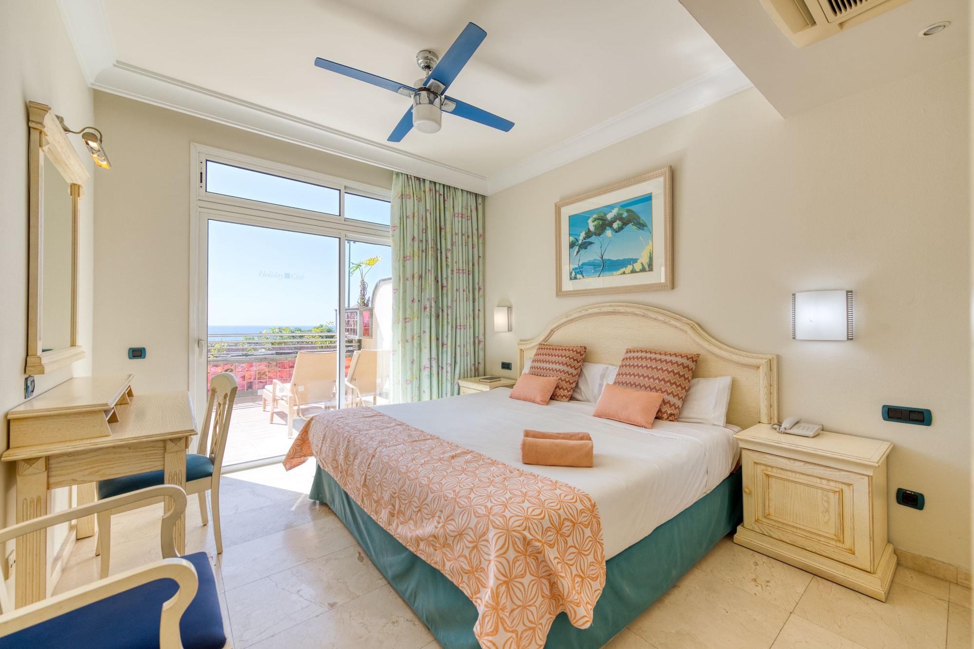 Club Playa Aparthotel